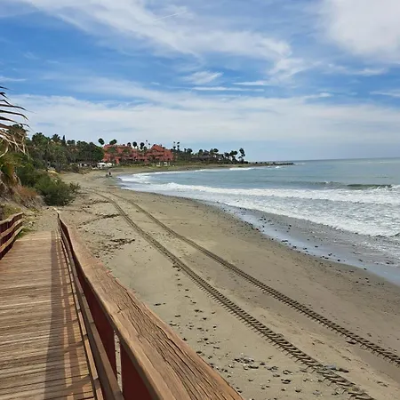 Hello Cosmo Апартаменты *