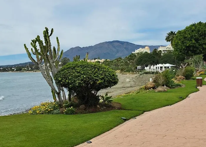 Hello Cosmo Apartamento Estepona