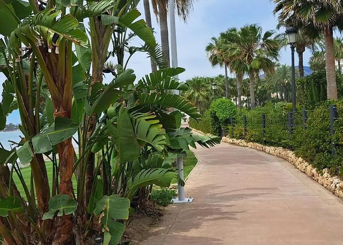 Hello Cosmo Lägenhet *